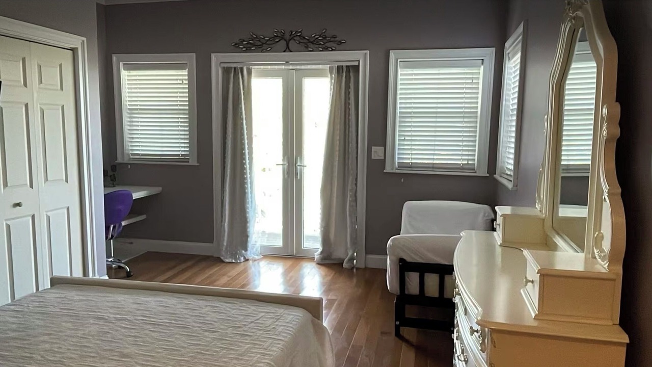 Photo of Bedroom in Nassau