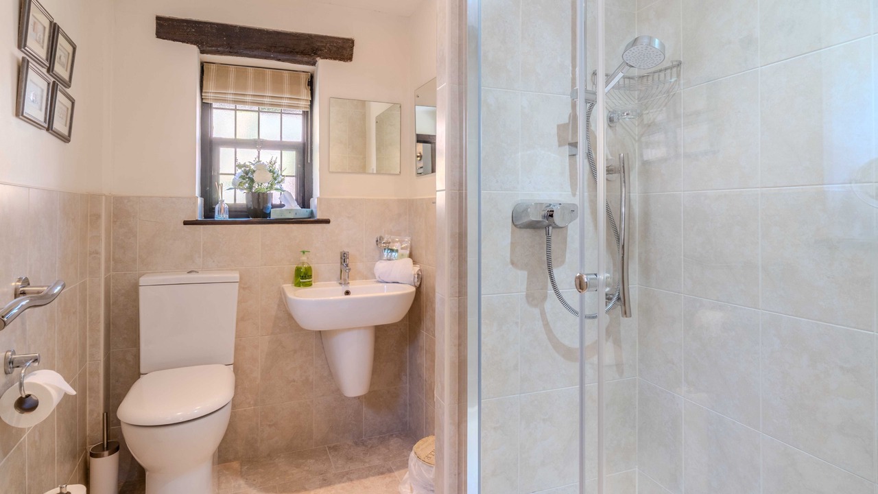 Photo of Bathroom in Broadway