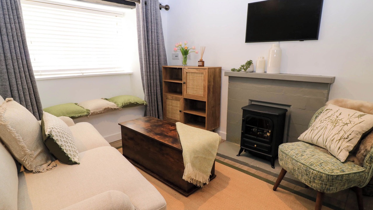 Photo of Livingroom in Chedworth