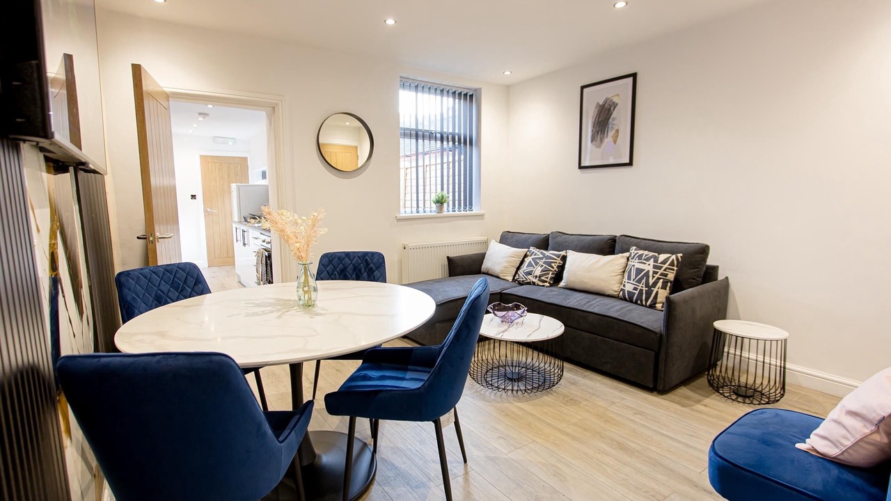 Photo of Livingroom in Stoke-on-Trent