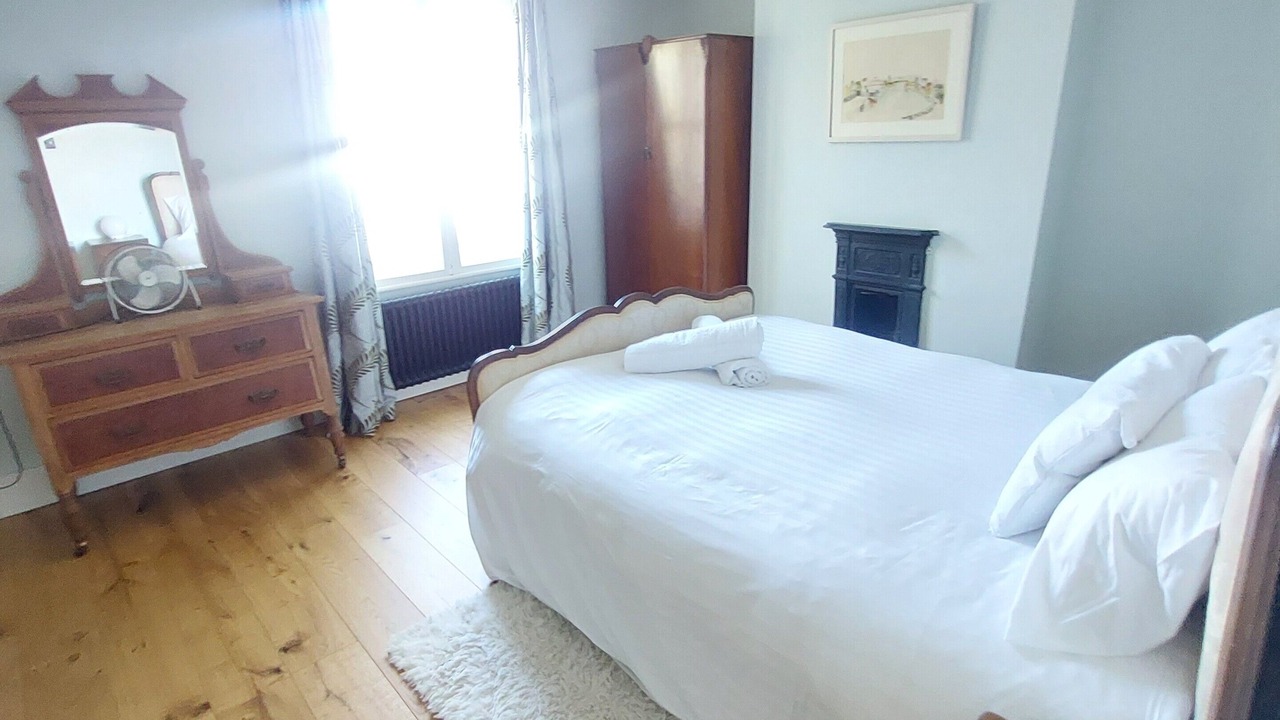 Photo of Bedroom in Highgate