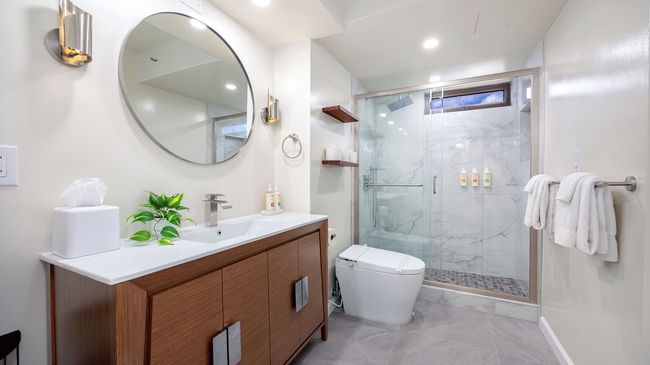 Photo of Bathroom in Waikiki