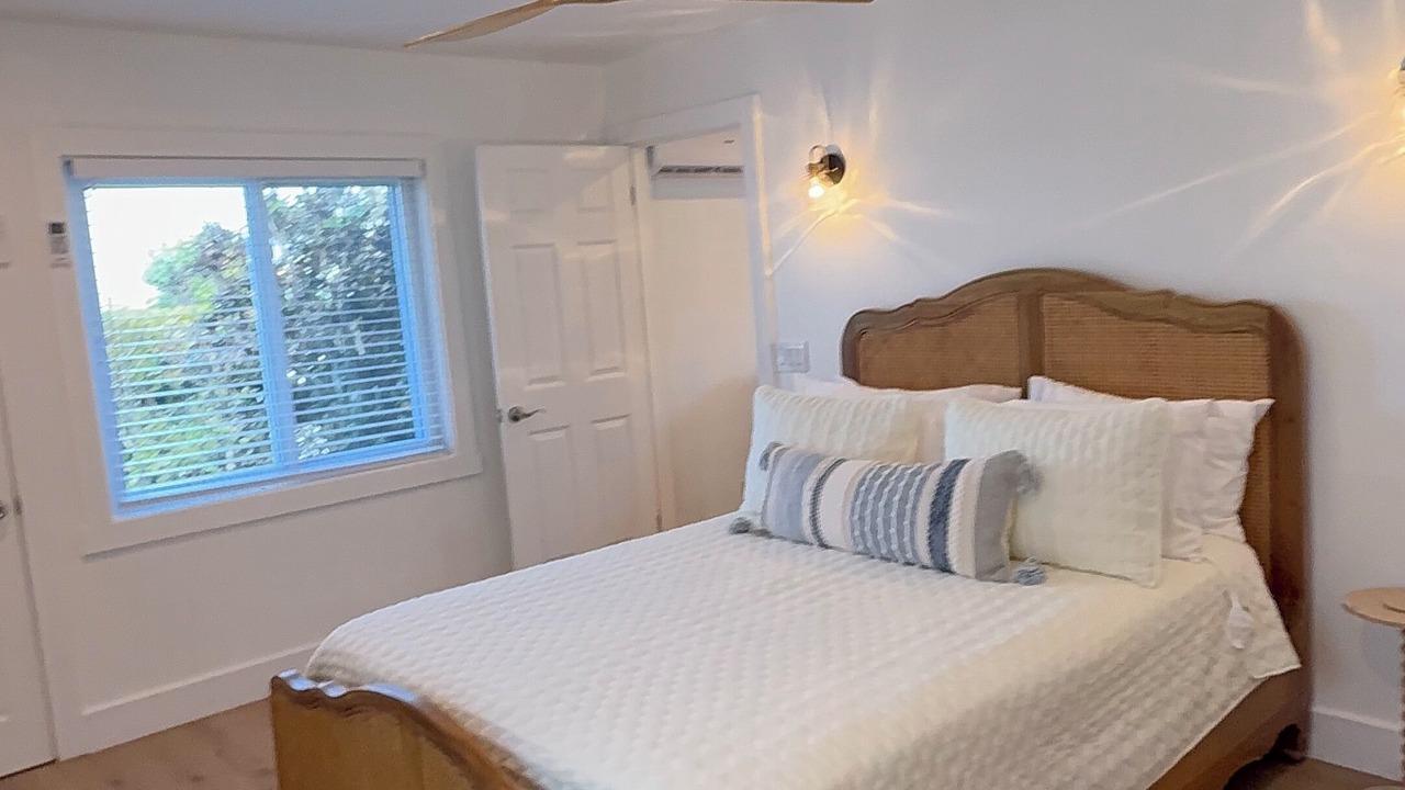 Photo of Bedroom in Treasure Cay