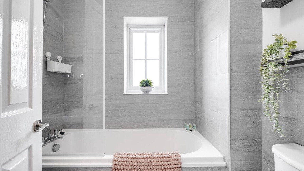 Photo of Bathroom in Bletchley