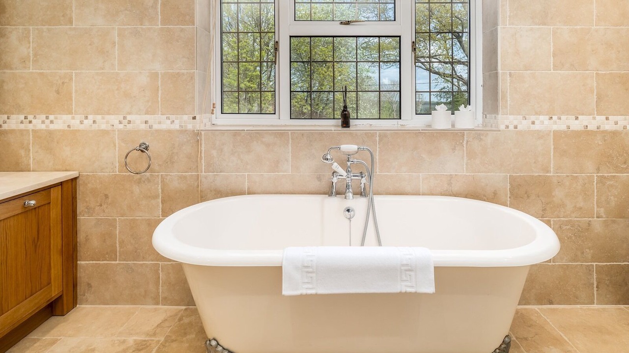 Photo of Bathroom in Radnage