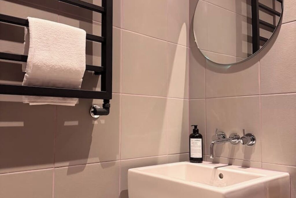 Photo of Bathroom in Market Street