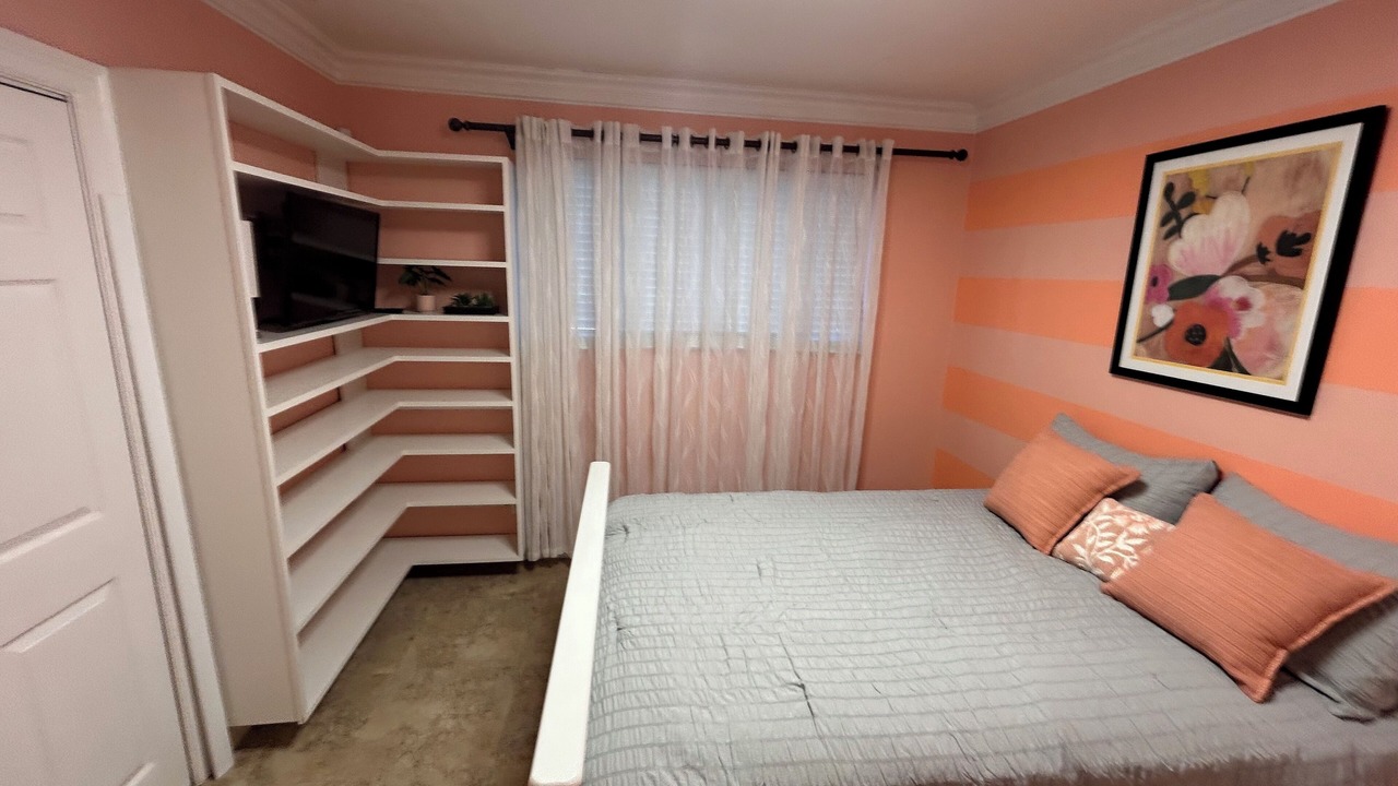 Photo of Bedroom in Nassau