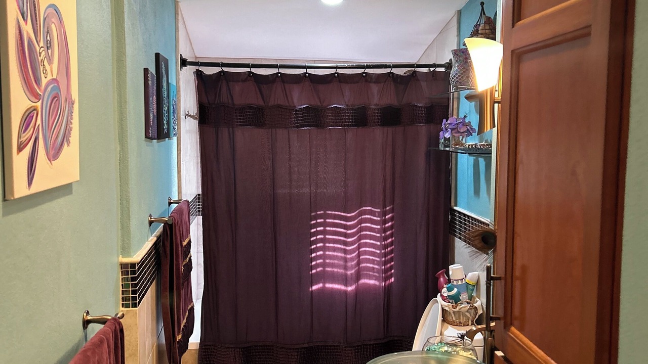Photo of Bathroom in Nassau