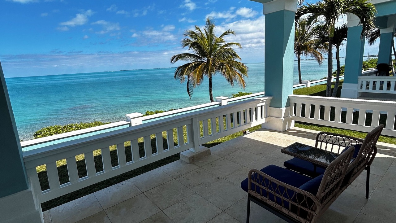 Photo of Patio Balcony in Lubbers Quarters Cay