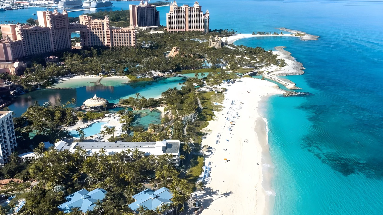 Photo of Others in Paradise Island