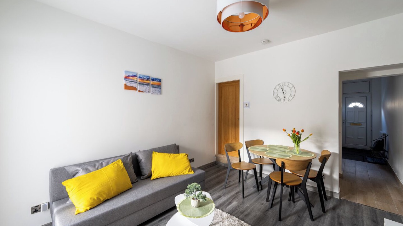 Photo of Livingroom in Stoke-on-Trent