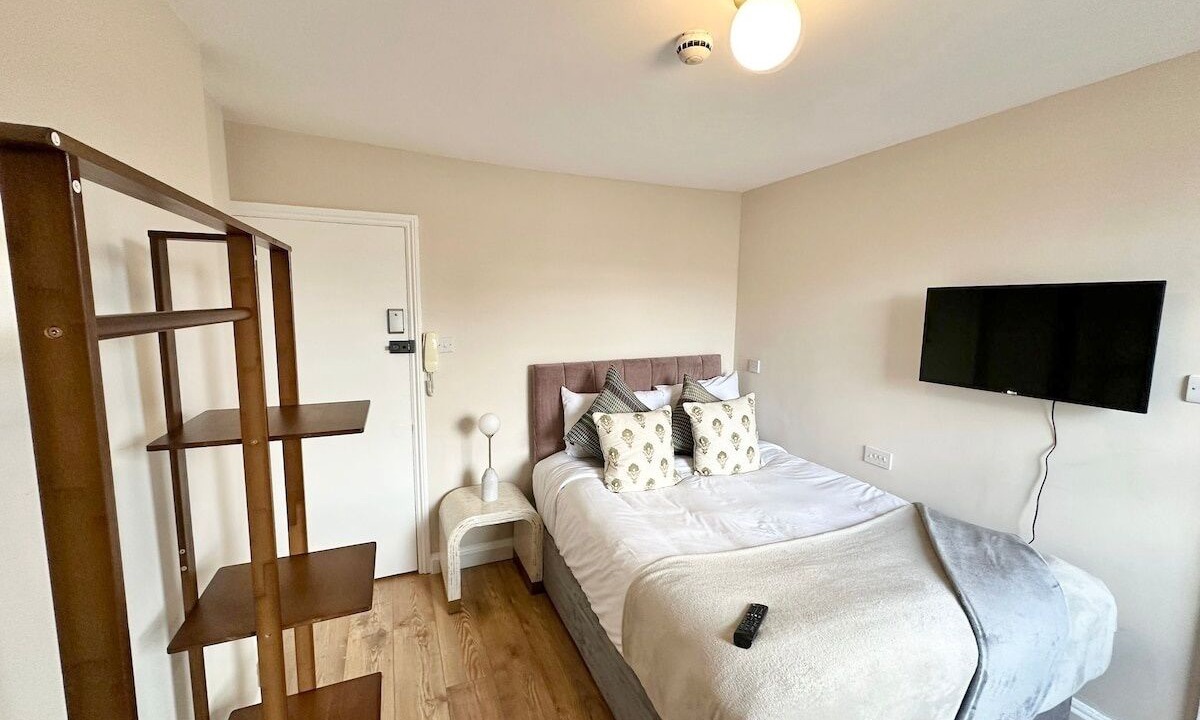 Photo of Bedroom in Camden Town