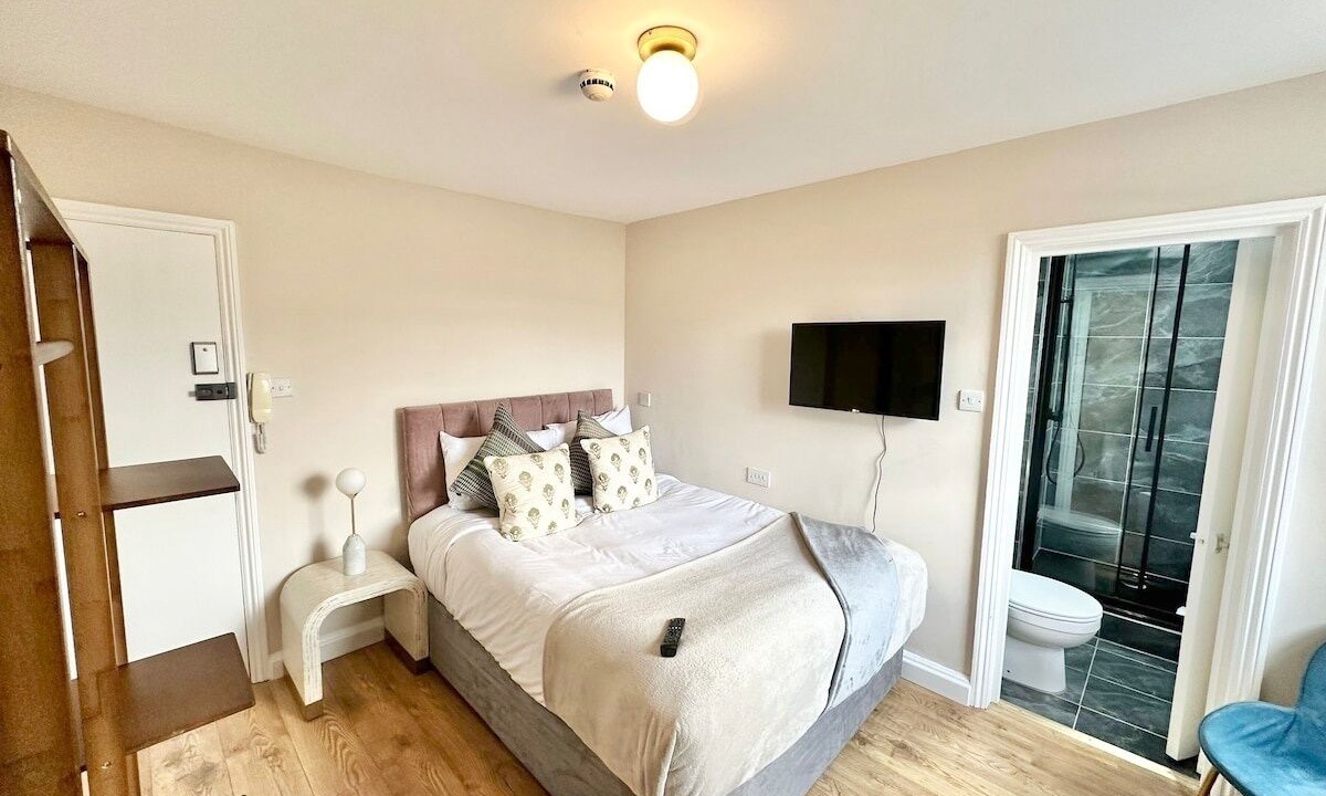 Photo of Bedroom in Camden Town