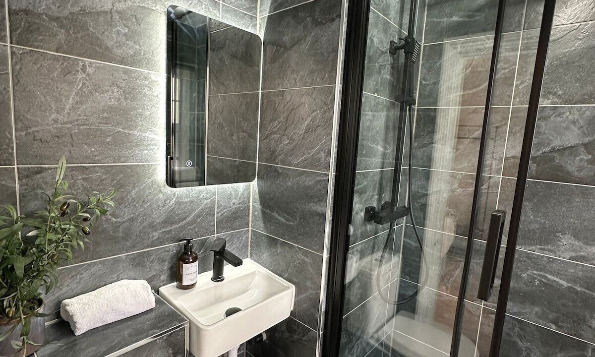 Photo of Bathroom in Camden Town