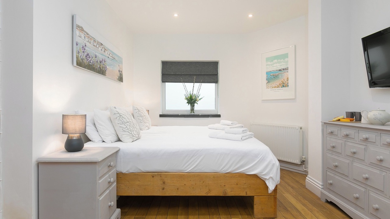 Photo of Bedroom in Newquay City Centre