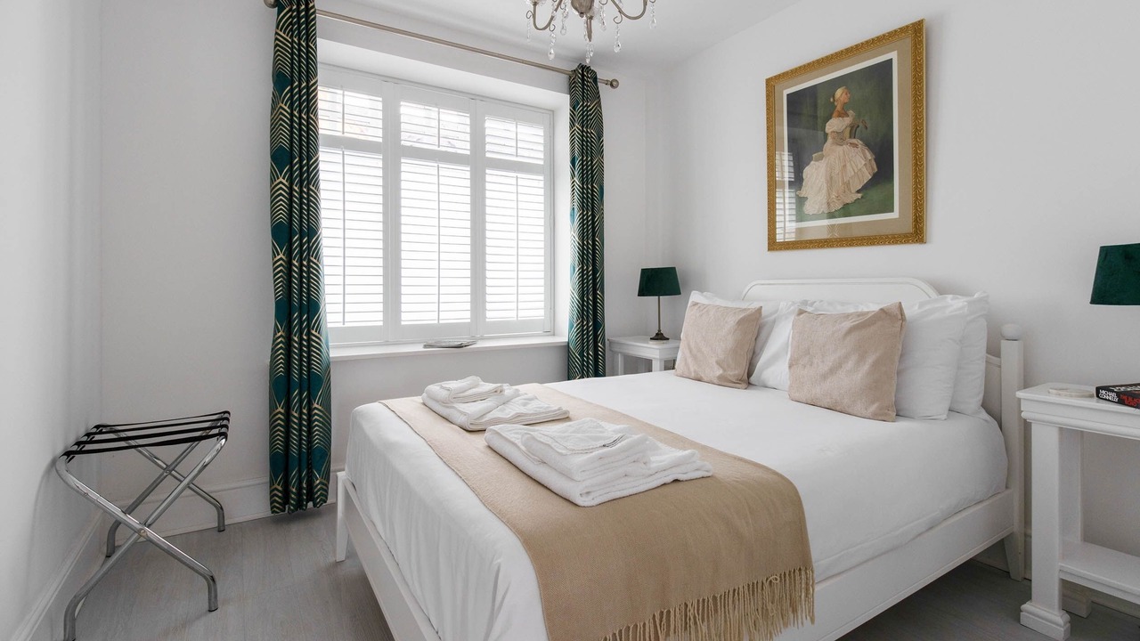 Photo of Bedroom in Worleston