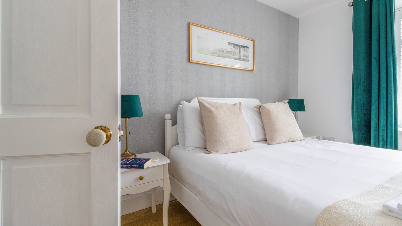 Photo of Bedroom in Worleston
