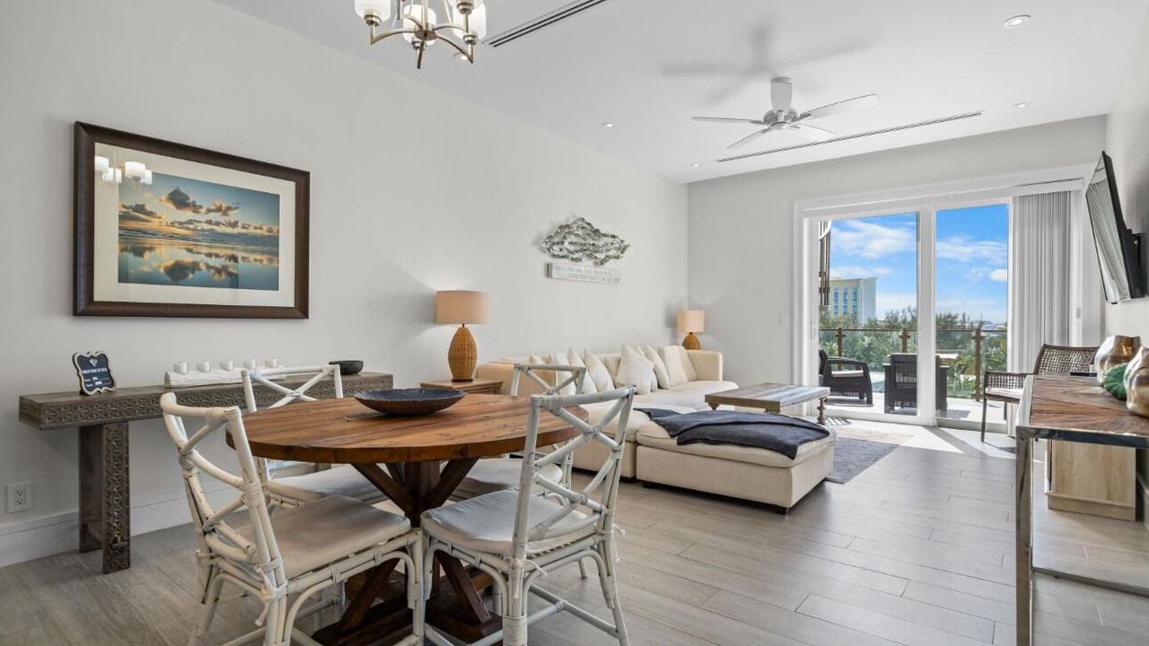 Photo of Livingroom in Paradise Island