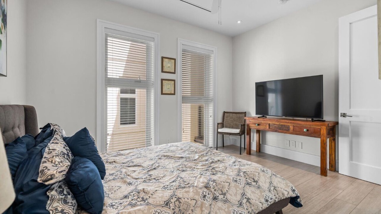 Photo of Bedroom in Paradise Island
