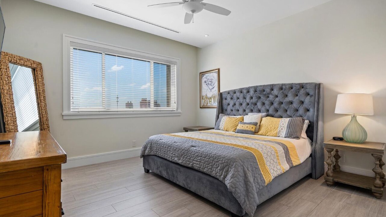 Photo of Bedroom in Paradise Island