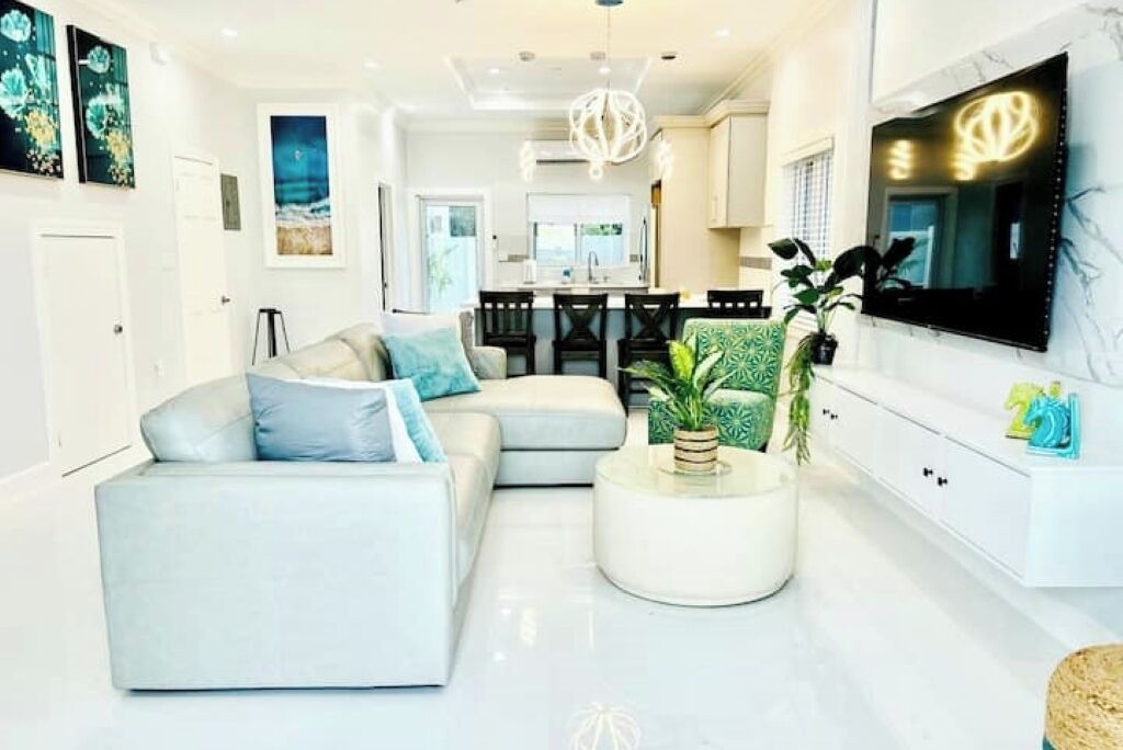 Photo of Livingroom in Nassau