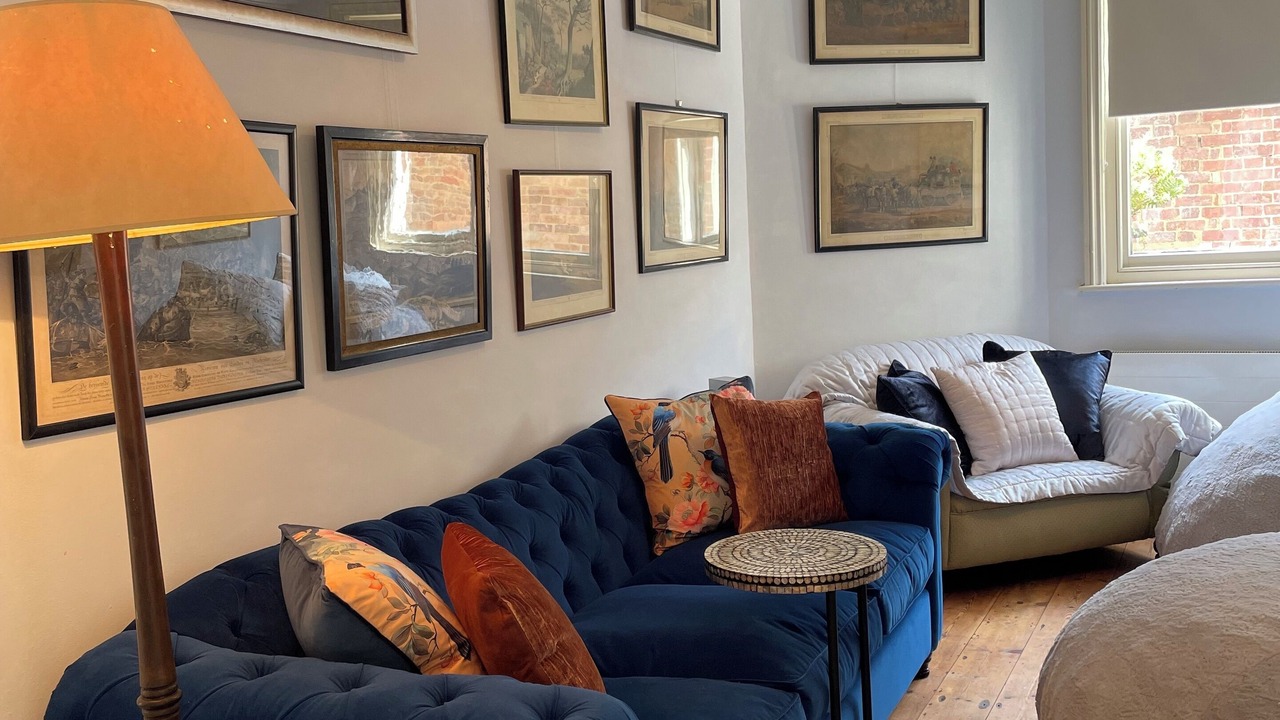 Photo of Livingroom in Blandford Saint Mary