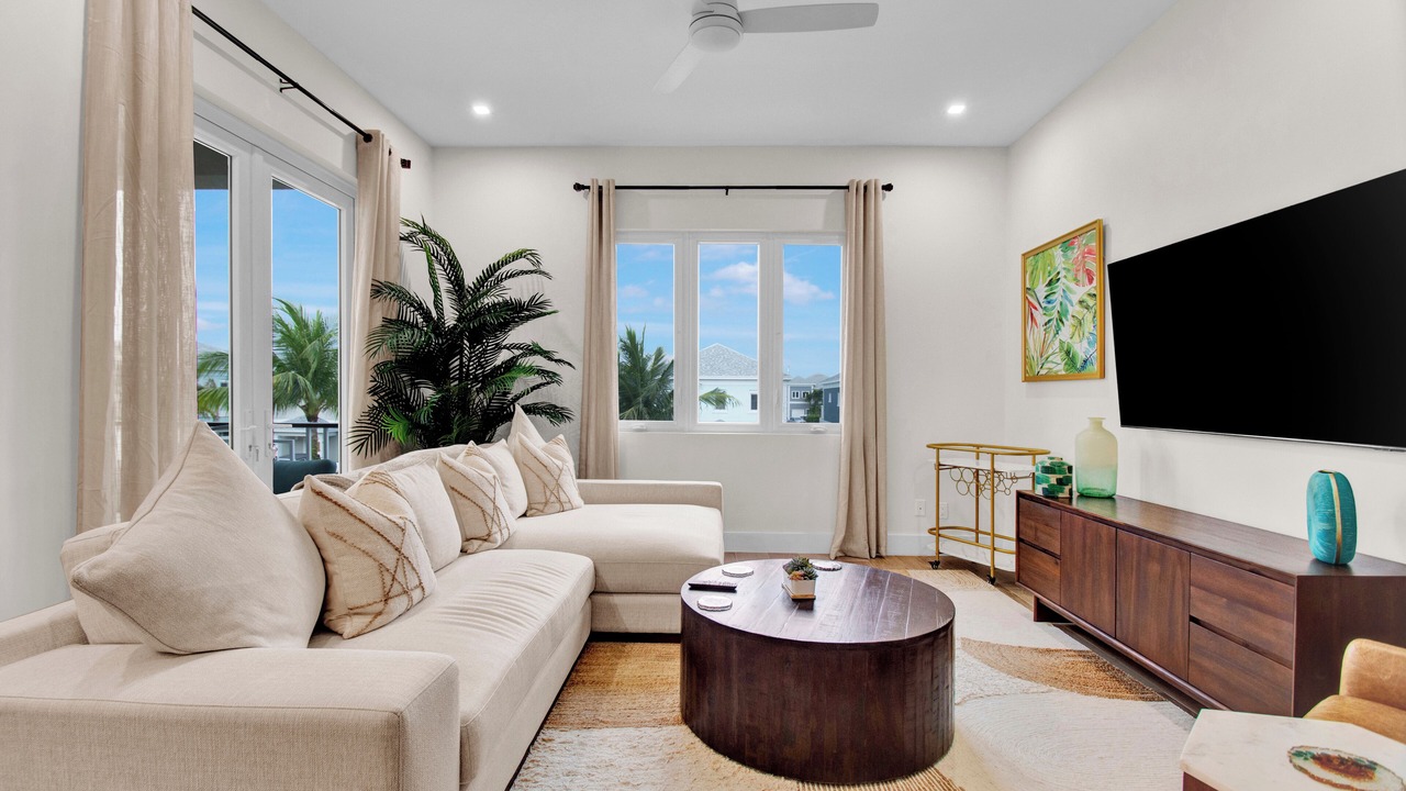 Photo of Livingroom in Nassau