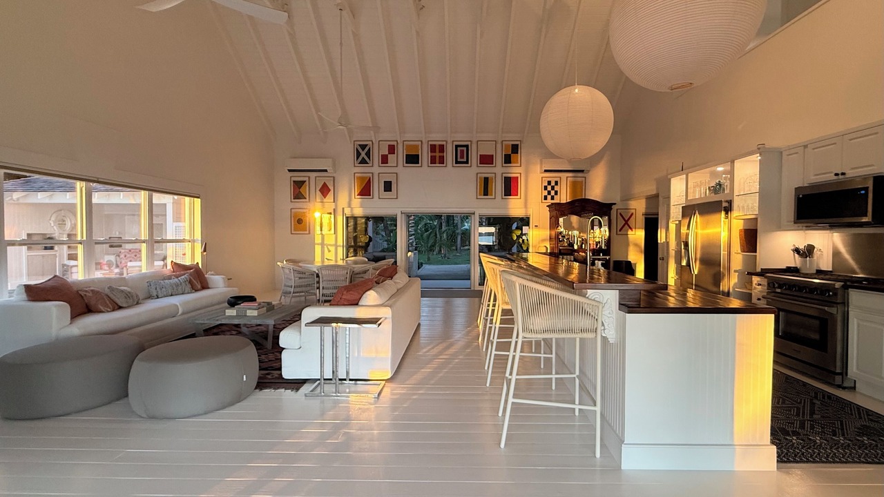 Photo of Bedroom in Triana Shores