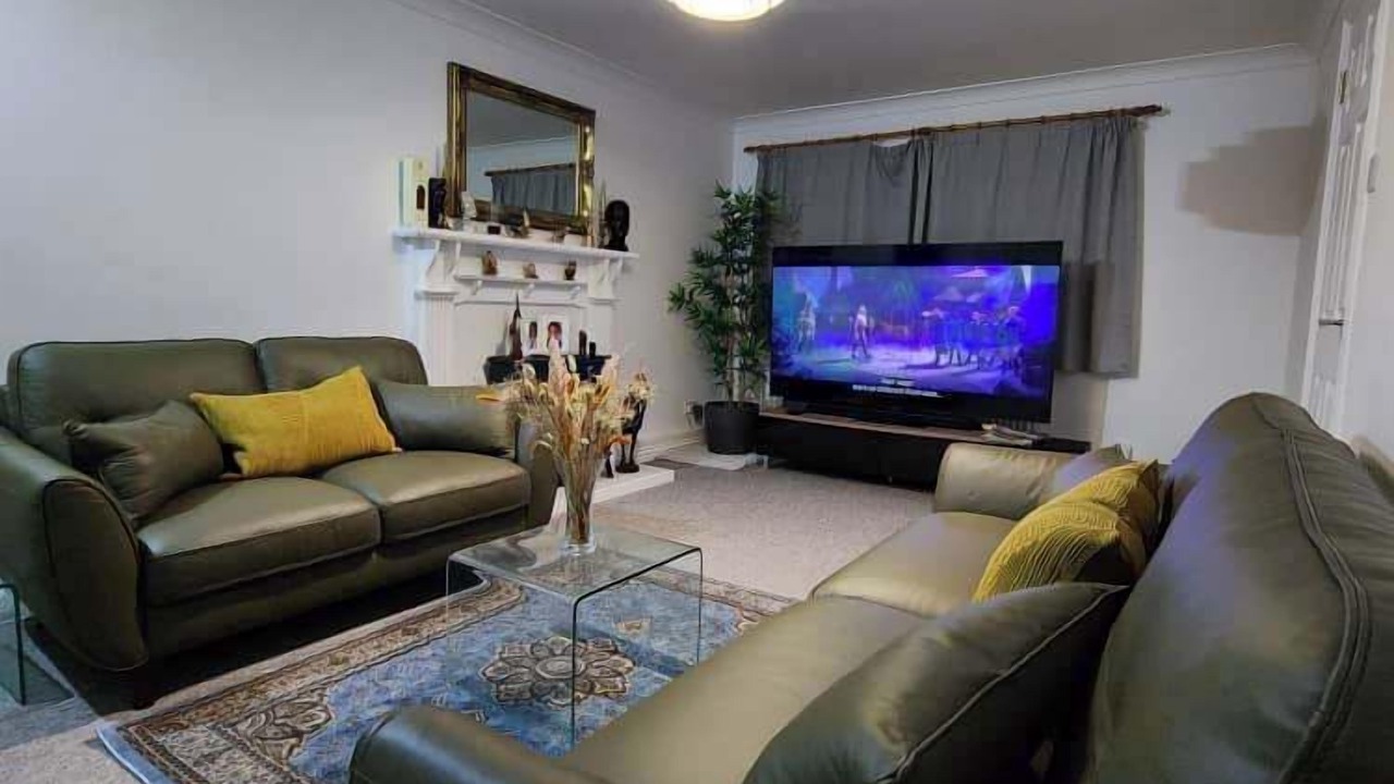 Photo of Livingroom in Buckingham
