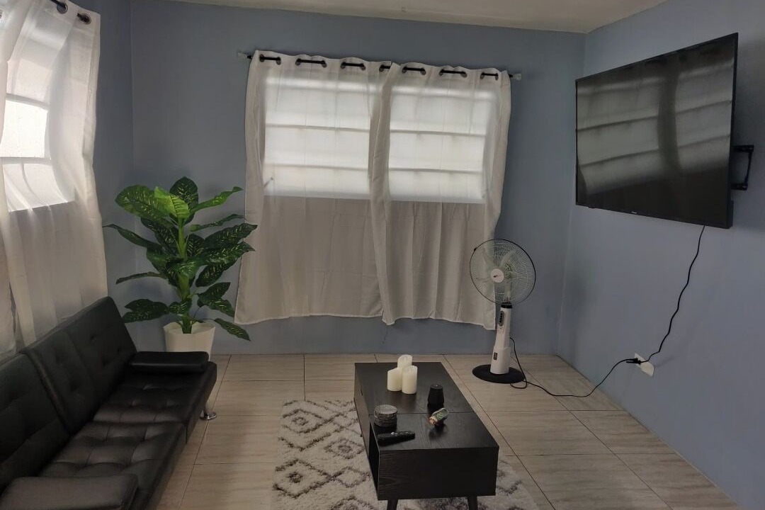 Photo of Livingroom in Nassau