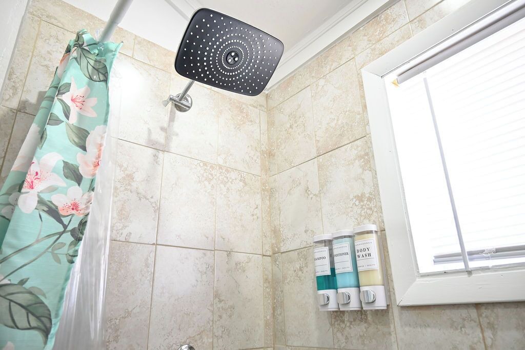 Photo of Bathroom in Rock Sound