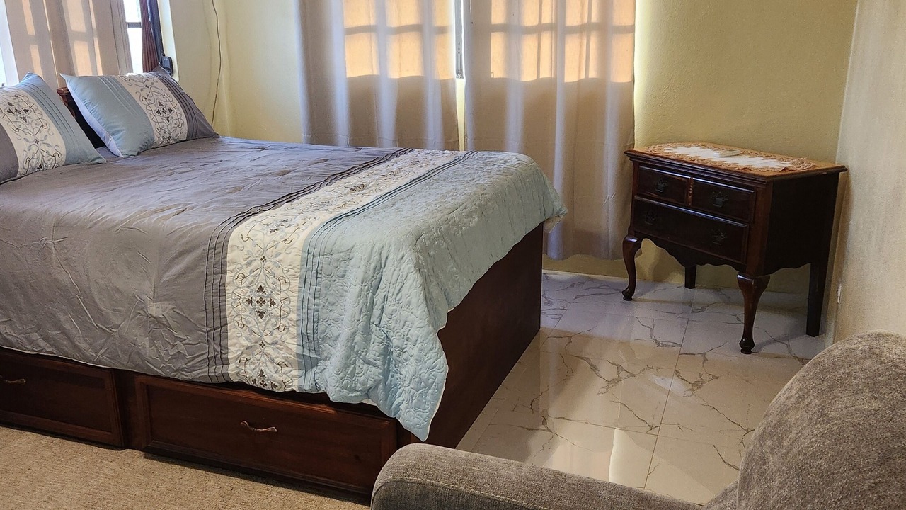 Photo of Bedroom in Nassau