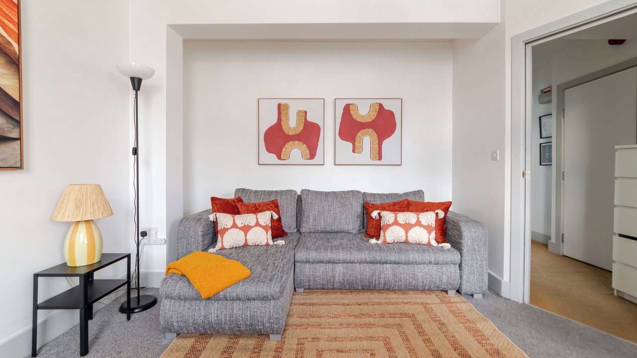 Photo of Livingroom in Addison