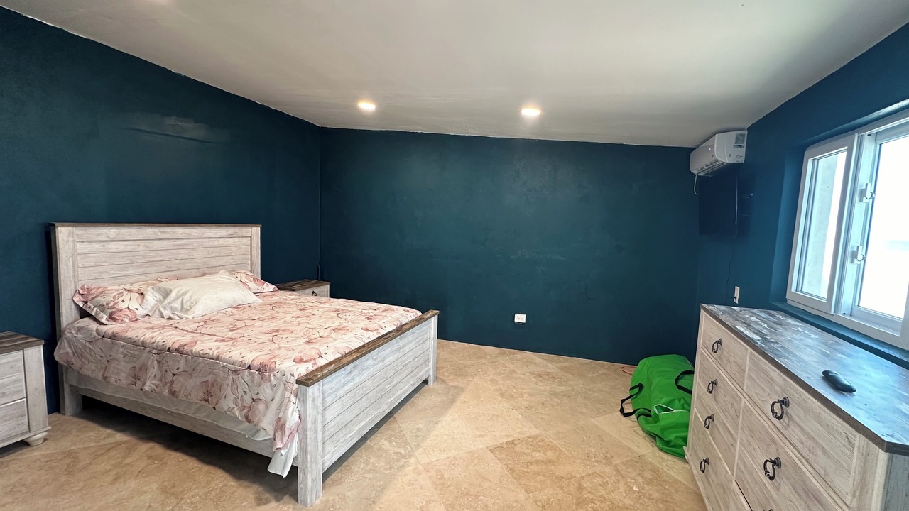 Photo of Bedroom in Nassau