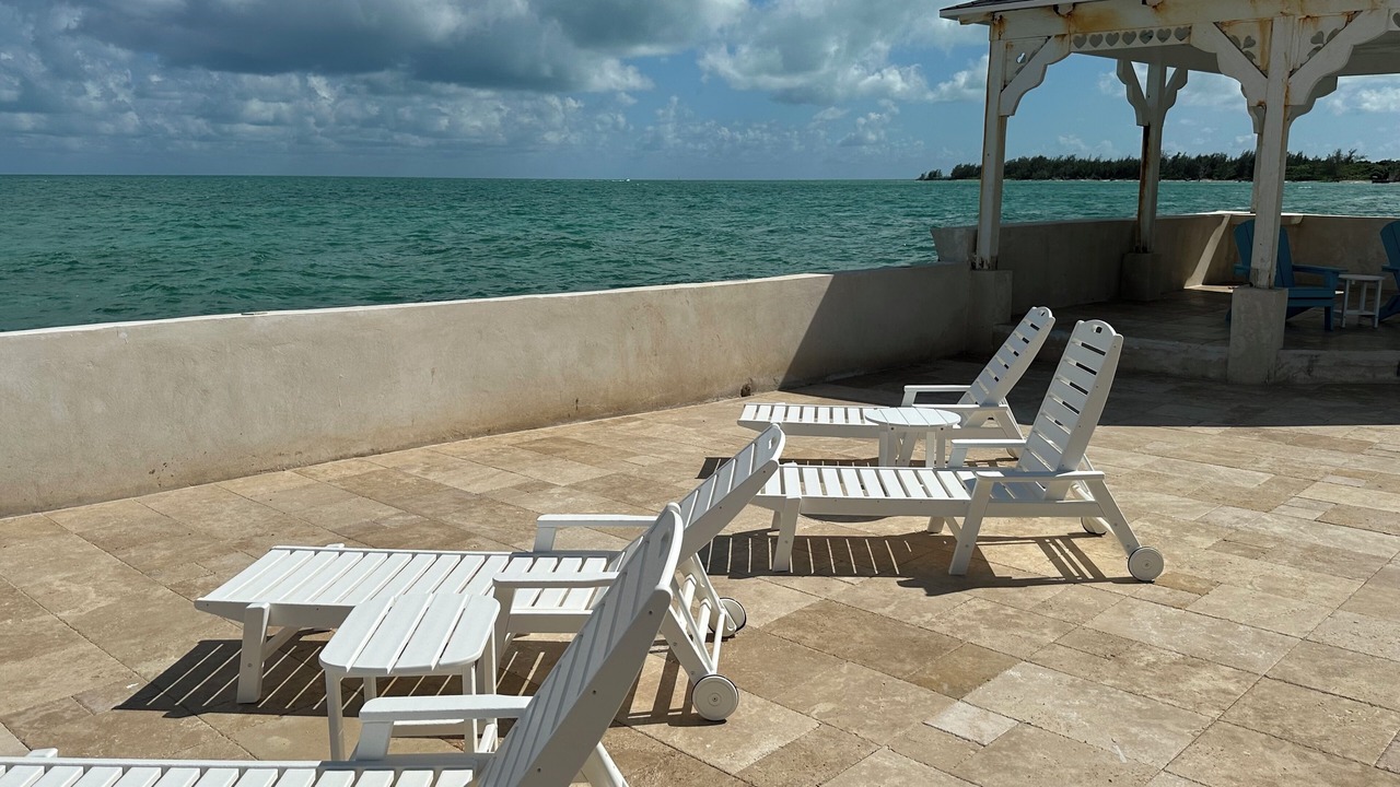 Photo of Patio Balcony in Nassau