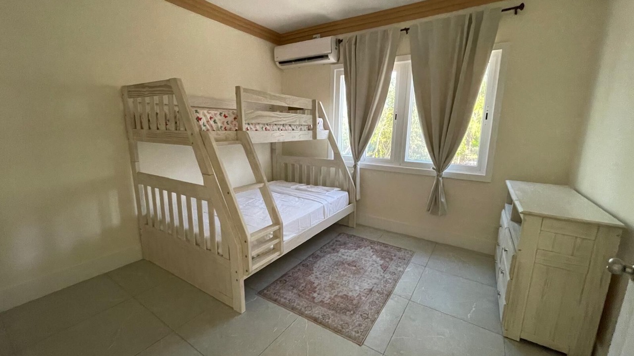 Photo of Bedroom in Tarpum Bay