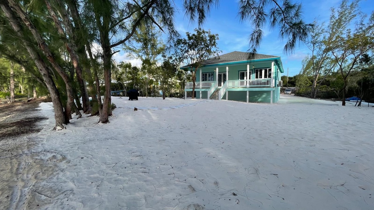 Photo of Outdoor in Tarpum Bay