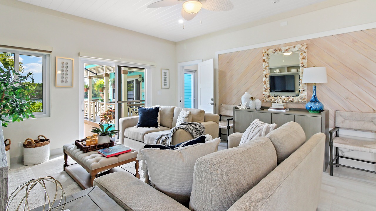 Photo of Livingroom in Nassau