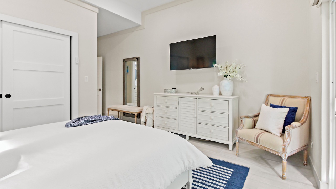 Photo of Bedroom in Nassau