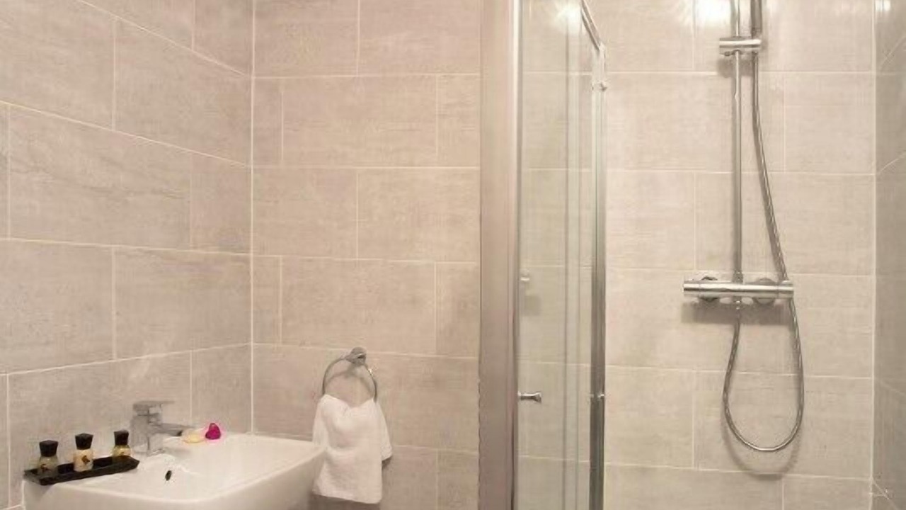 Photo of Bathroom in Central Milton Keynes