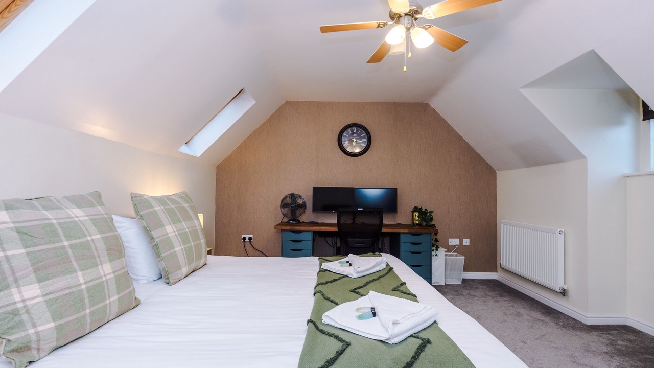 Photo of Bedroom in Newcastle-Under-Lyme