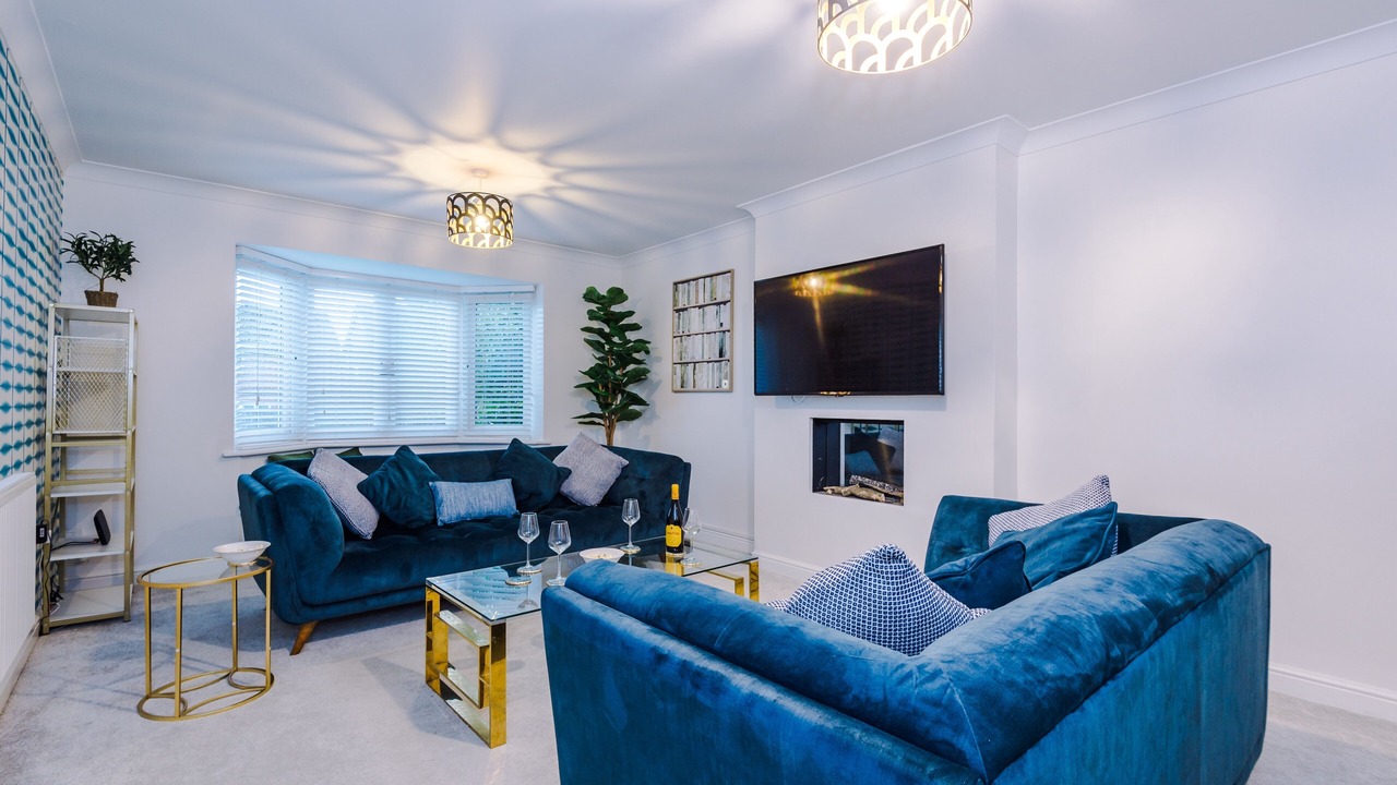 Photo of Livingroom in Newcastle-Under-Lyme