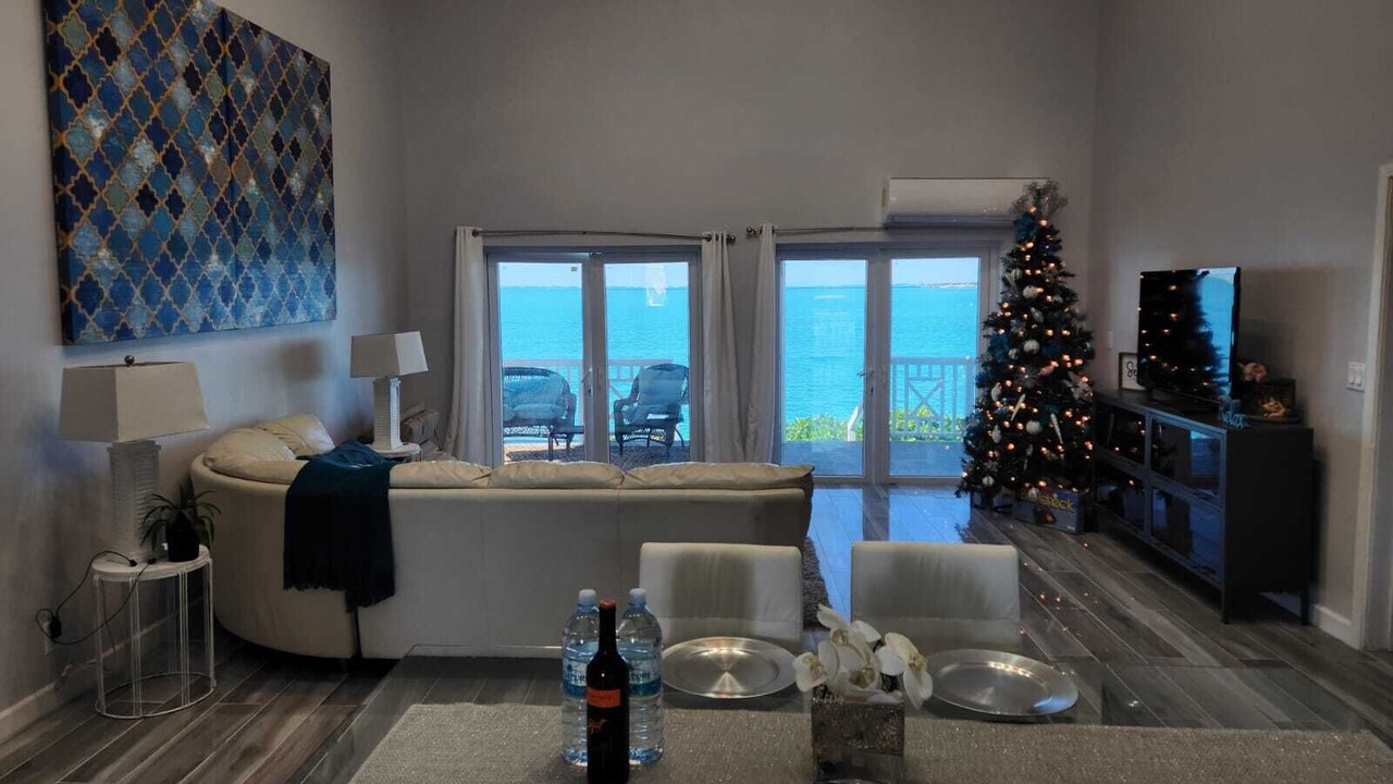 Photo of Livingroom in Black Point