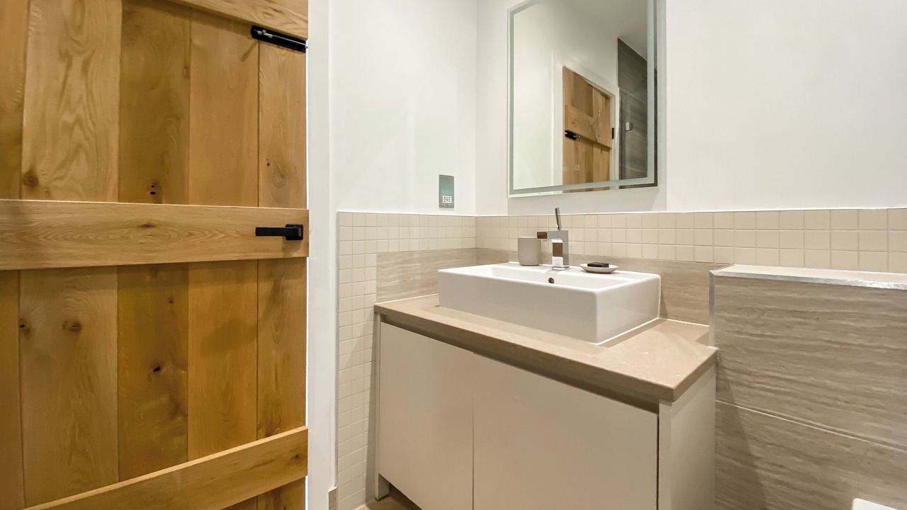 Photo of Bathroom in Great Missenden