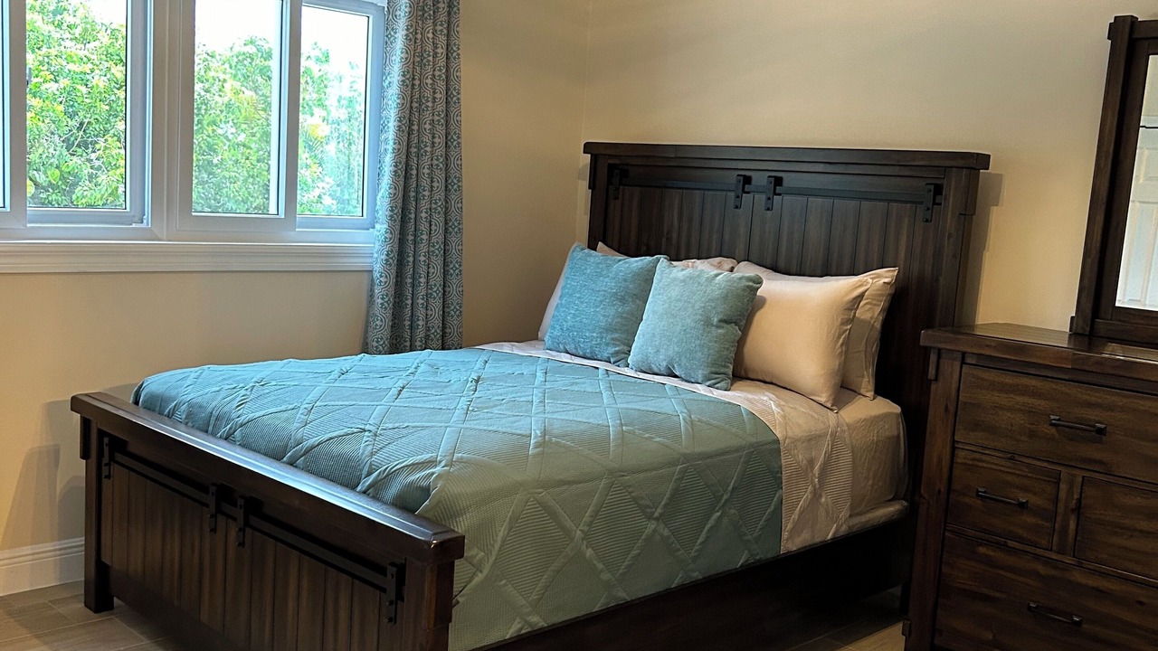 Photo of Bedroom in Farmer's Hill