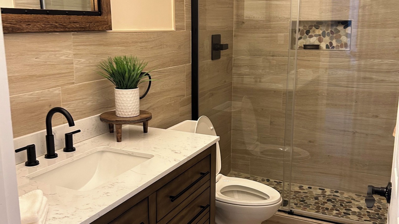 Photo of Bathroom in Farmer's Hill