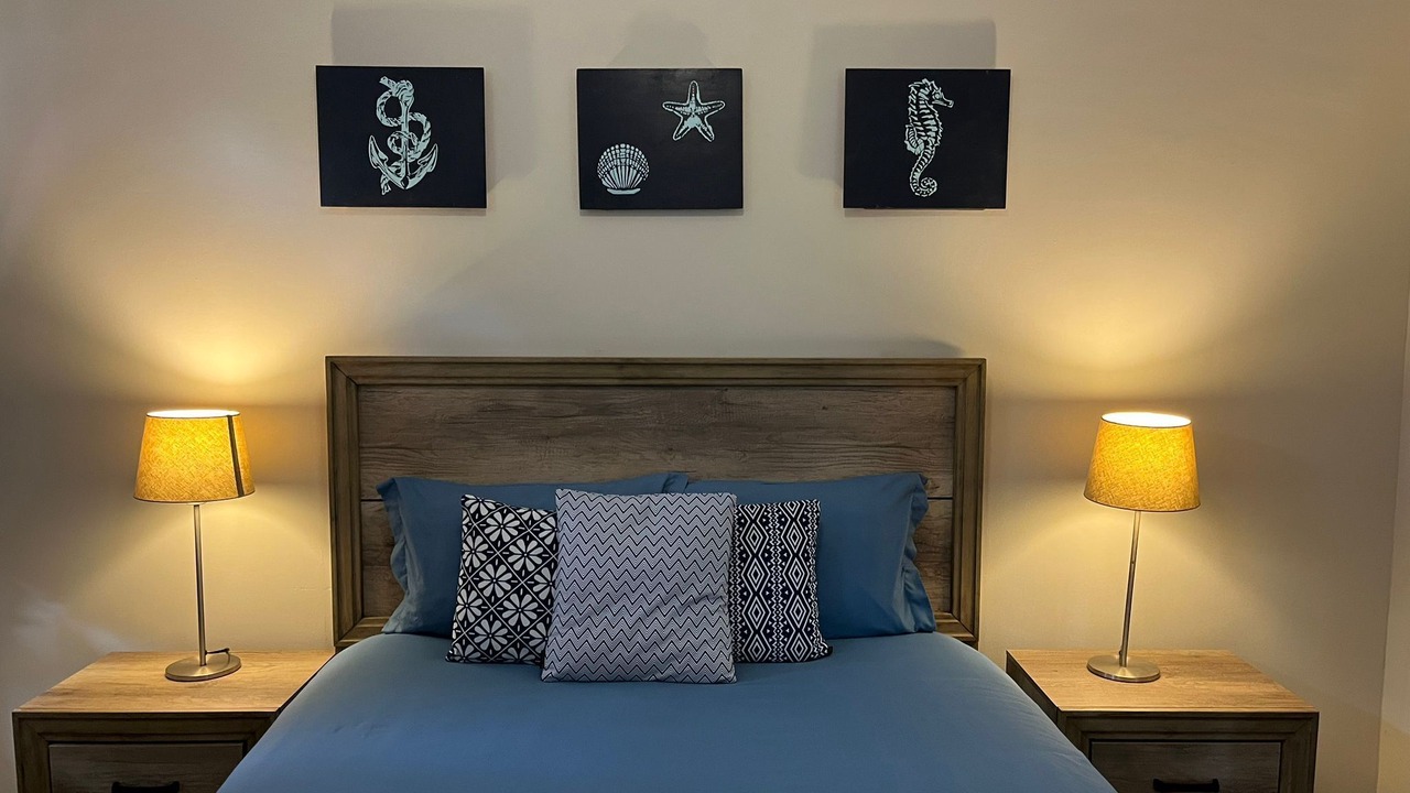 Photo of Bedroom in Nassau