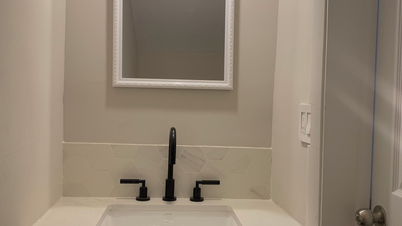 Photo of Bathroom in Nassau