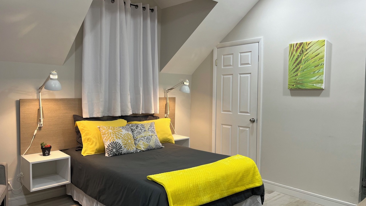 Photo of Bedroom in Nassau