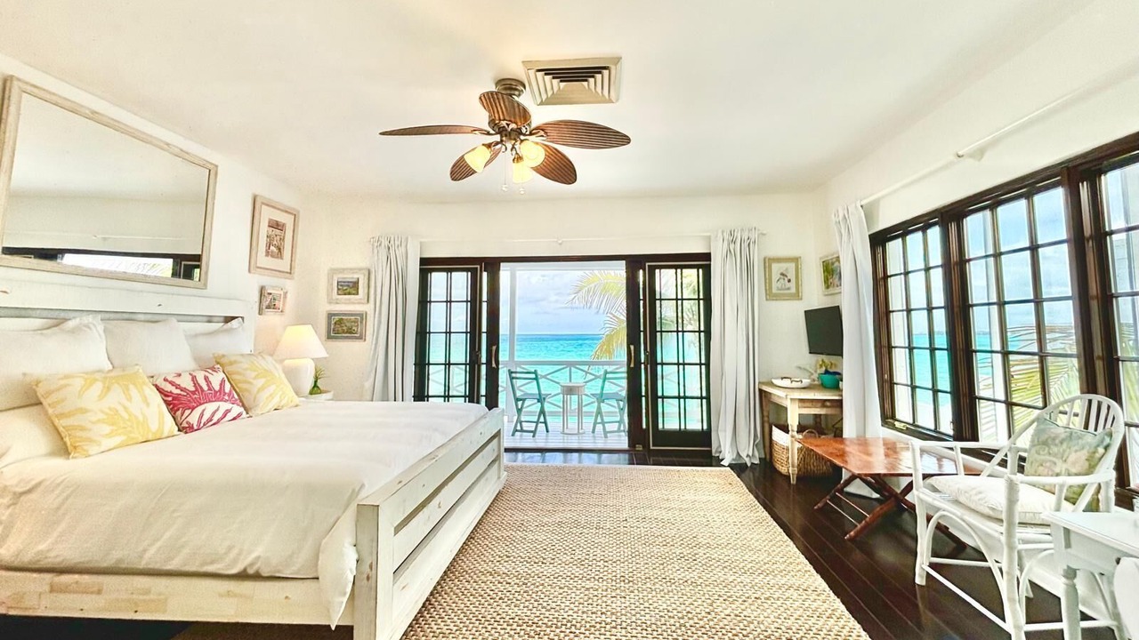 Photo of Bedroom in Nassau